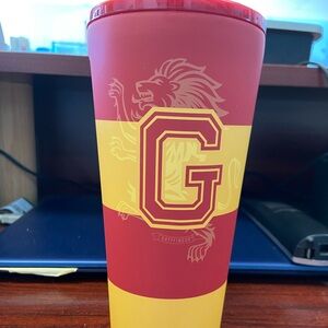 16 ounce Harry Potter Gryffindor travel mug